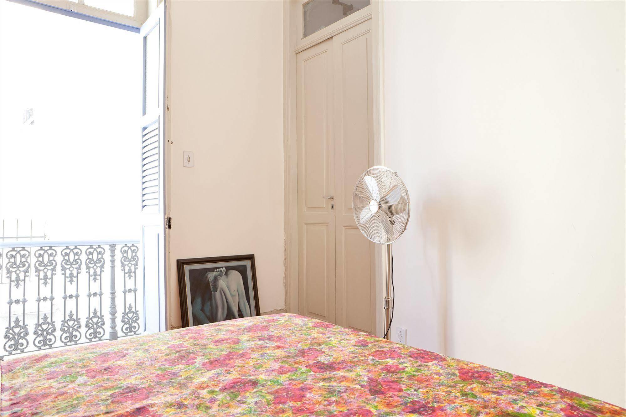 Olia Hostel B&B ริโอเดจาเนโร ภายนอก รูปภาพ